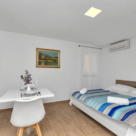 Lara Apartament Makarska